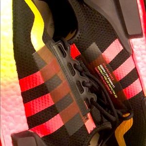 NMD_R1.V2